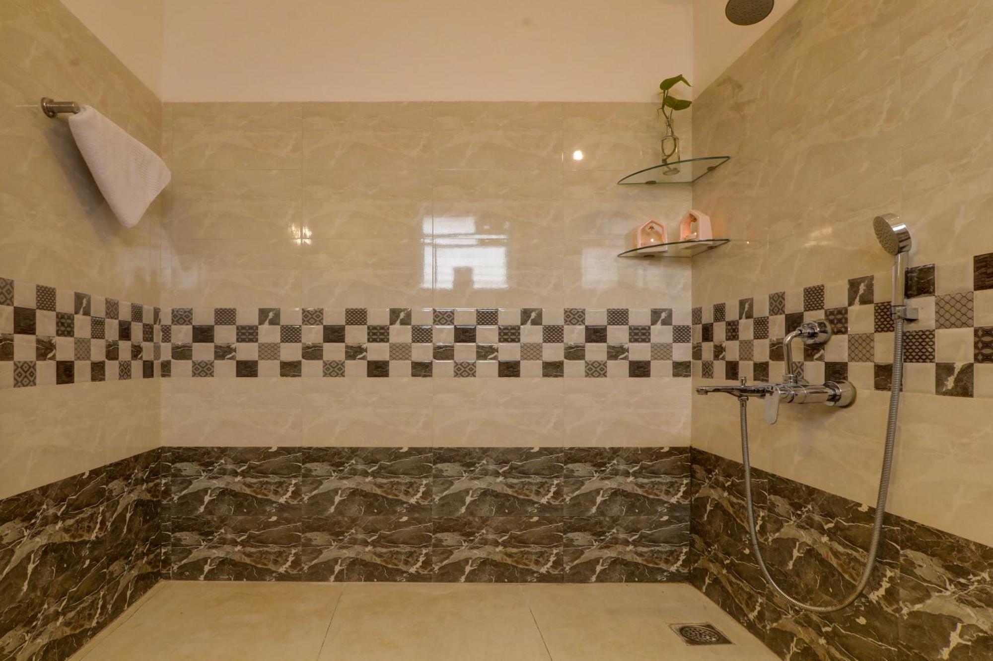 Jaqk Holidays - 9Bhk Villa For Big Groups, Private Pool-Wifi-Cartaker-Parking, North Goa Baga Εξωτερικό φωτογραφία