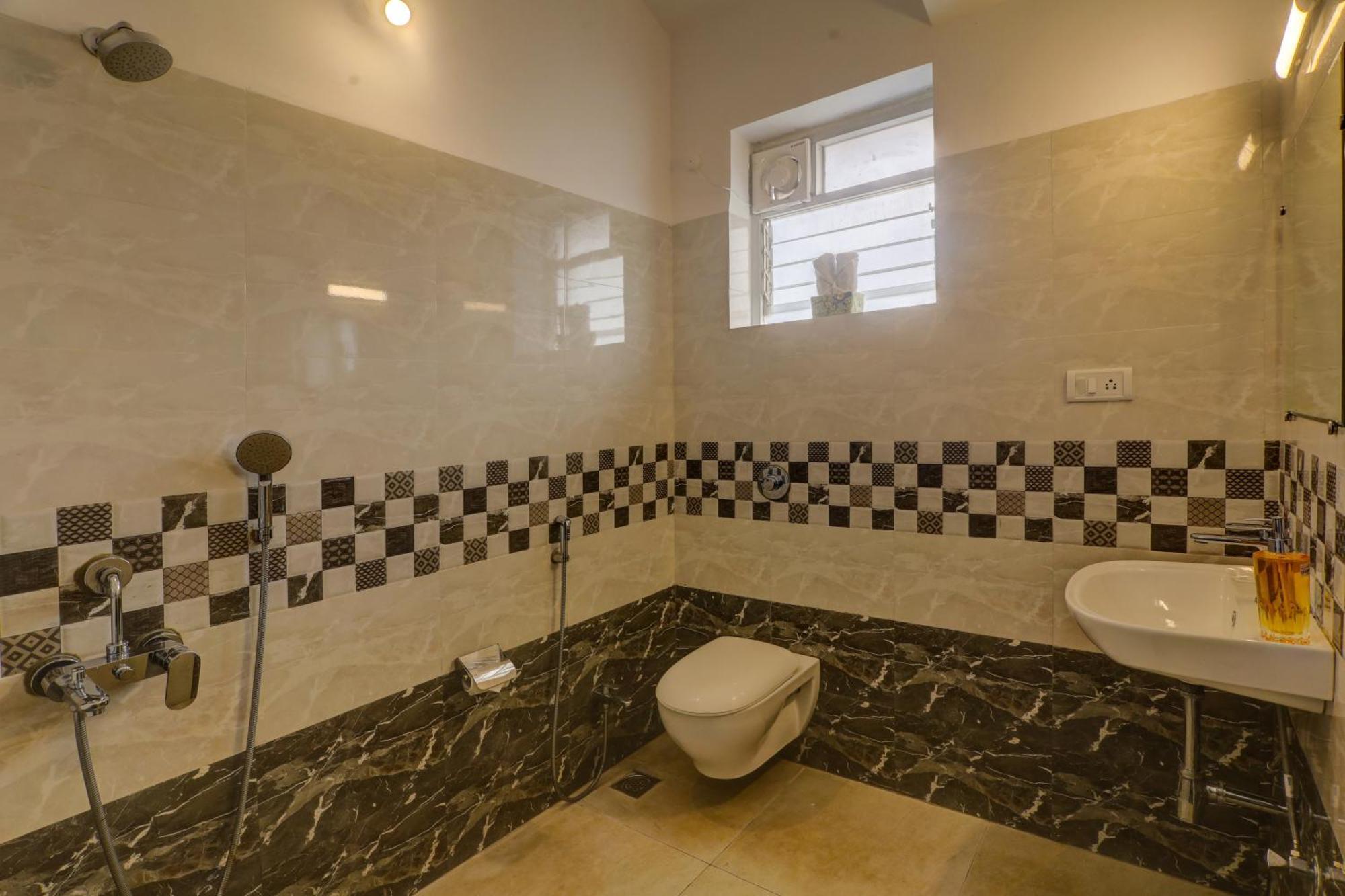 Jaqk Holidays - 9Bhk Villa For Big Groups, Private Pool-Wifi-Cartaker-Parking, North Goa Baga Εξωτερικό φωτογραφία