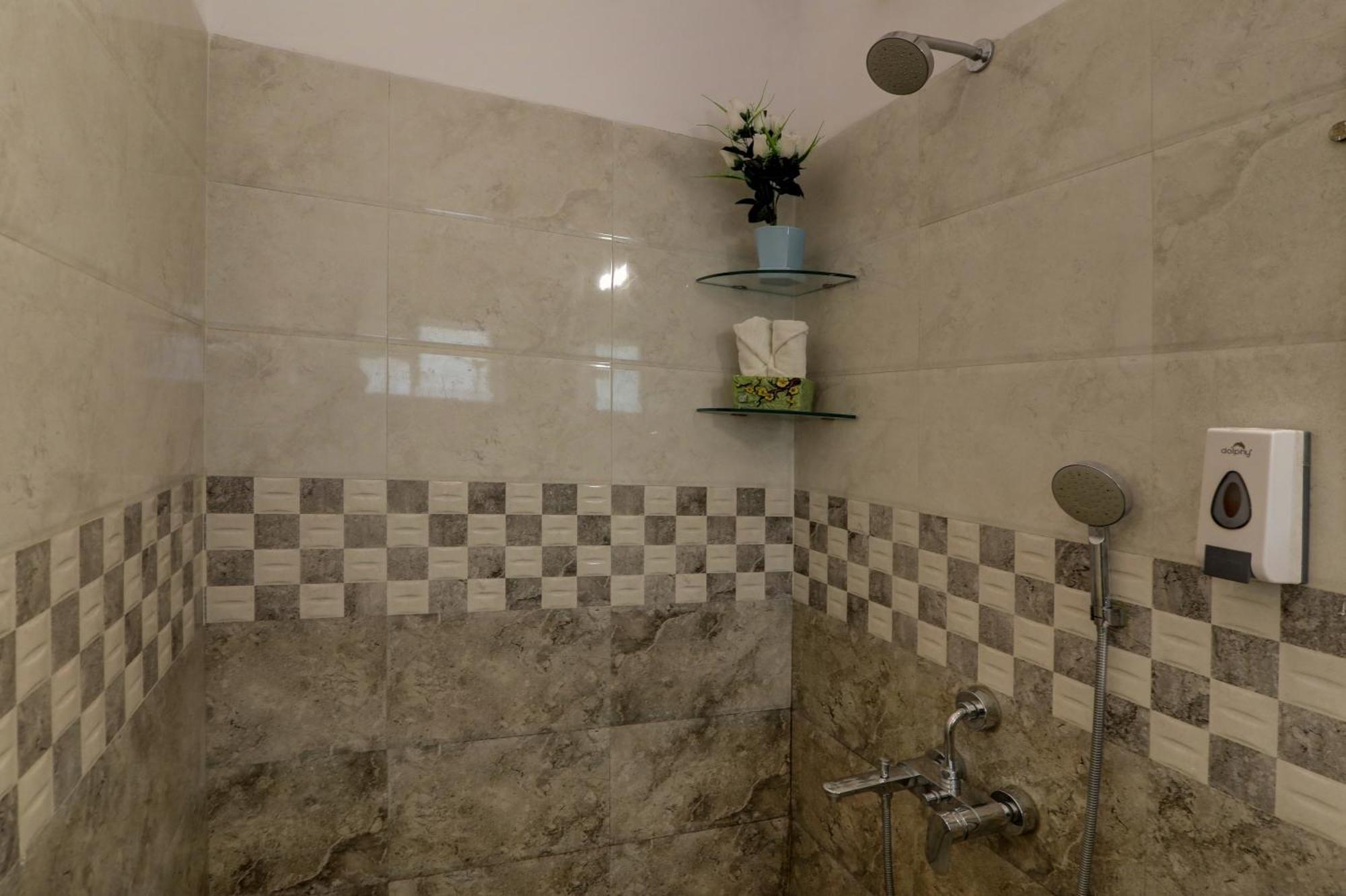 Jaqk Holidays - 9Bhk Villa For Big Groups, Private Pool-Wifi-Cartaker-Parking, North Goa Baga Εξωτερικό φωτογραφία