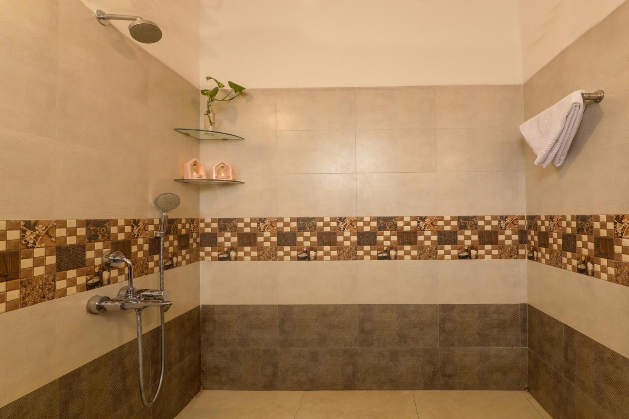 Jaqk Holidays - 9Bhk Villa For Big Groups, Private Pool-Wifi-Cartaker-Parking, North Goa Baga Εξωτερικό φωτογραφία