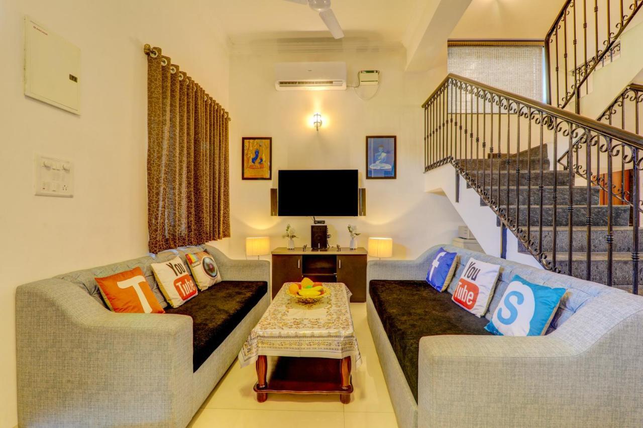 Jaqk Holidays - 9Bhk Villa For Big Groups, Private Pool-Wifi-Cartaker-Parking, North Goa Baga Εξωτερικό φωτογραφία